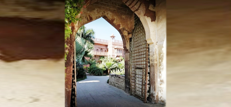 A MOAT, A FORT  AND AN ELEPHANT DOOR: How CSR can Save Indian Heritage?